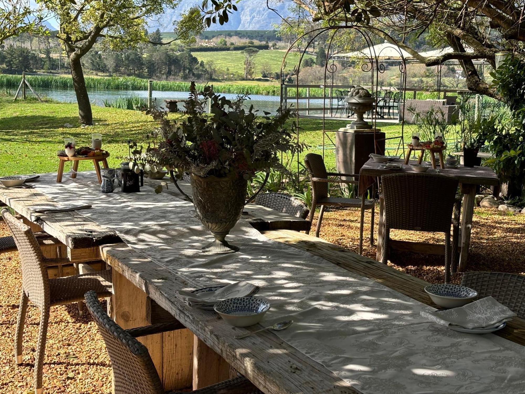In The Vine Country Manor Guesthouse Stellenbosch Exterior foto